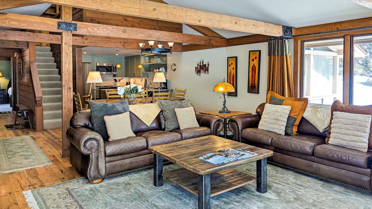Jackson Hole House | Gorgeous country escape with deck & wood-burning fireplace - near hiking trails