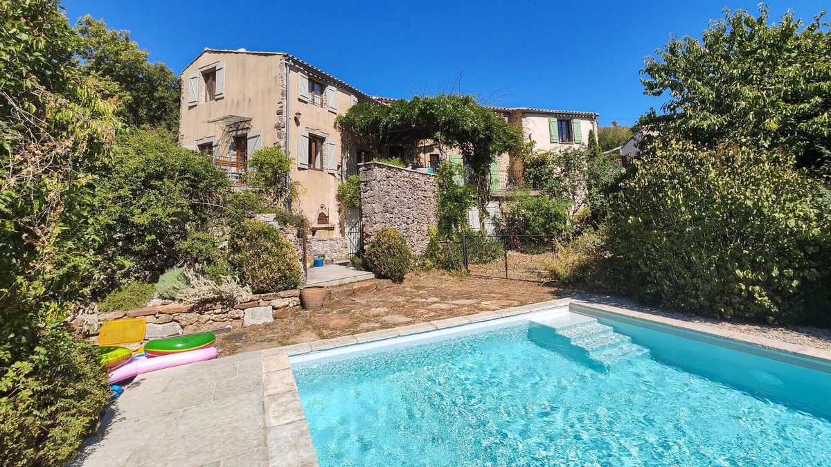 La Vacquerie-et-Saint-Martin-de-Castries House | Gorgeous home in St Maurice Navacelles