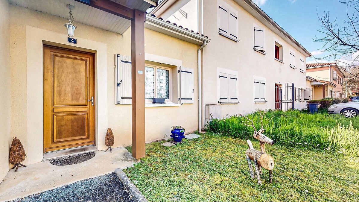 Terrasson-la-Villedieu House | Gorgeous home in Terrasson-Lavilledieu