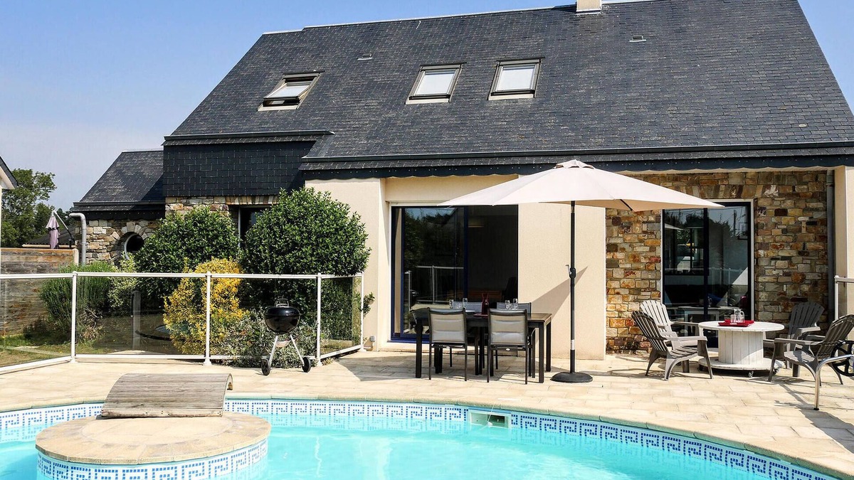 Saint-Germain-sur-Ay House | Gorgeous home in Saint-Germain-Sur-Ay