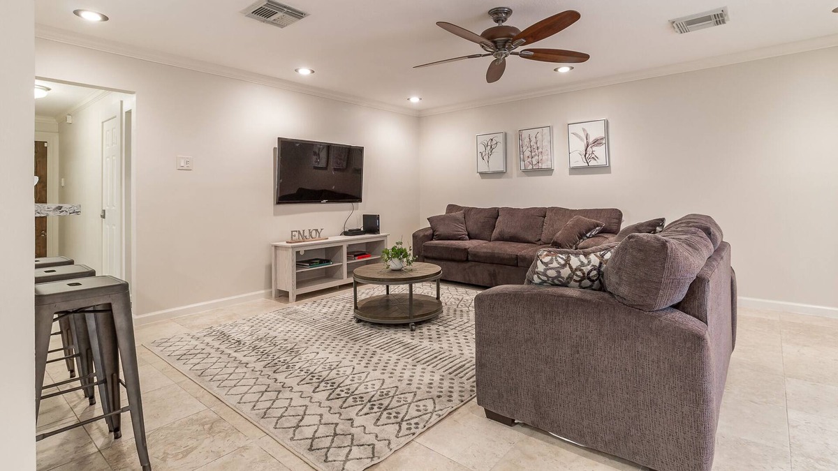Robindell House | ★Gorgeous Hideout Villa In the heart of Houston★