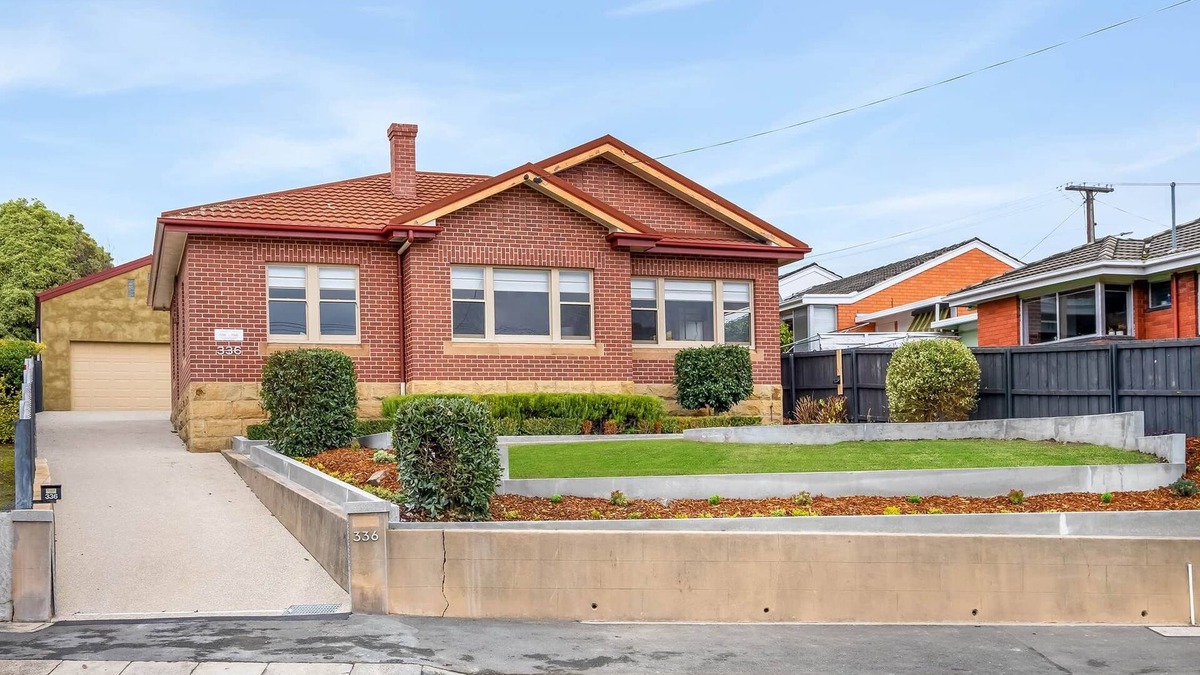 New Town House | Gorgeous Hobart Accommodation - Park on Park, New Town