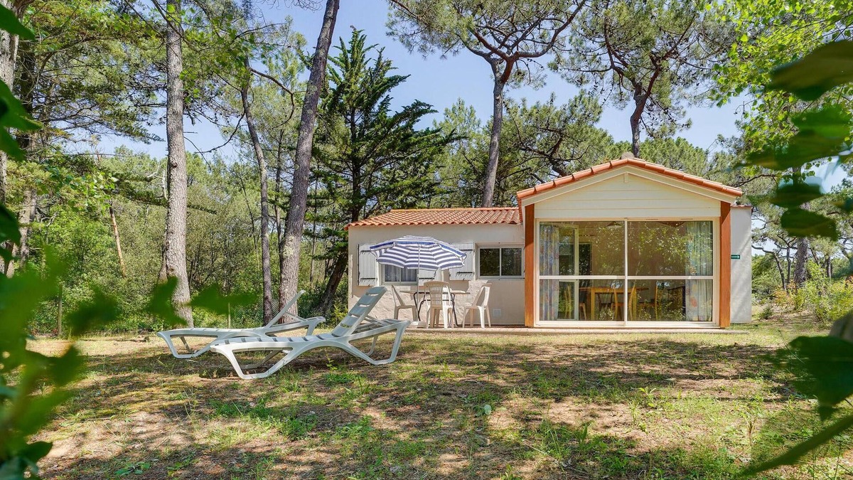 La Faute-sur-Mer House | Gorgeous home in La Faute-sur-Mer