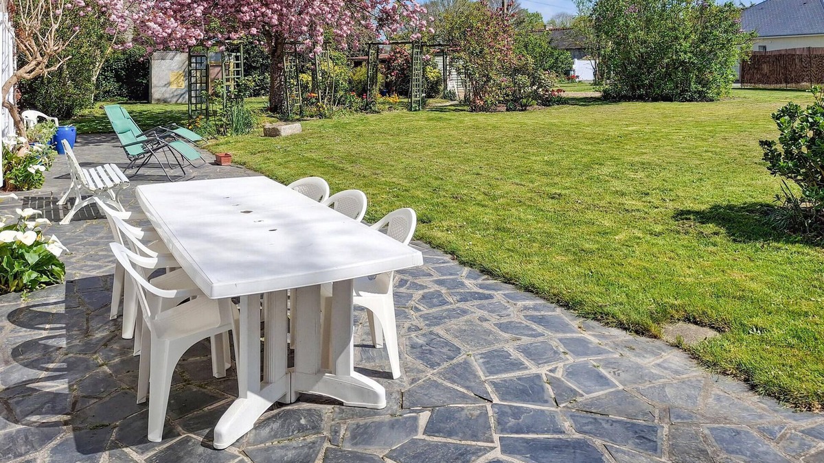 Plelan-le-Petit House | Gorgeous home in Plélan-le-Petit