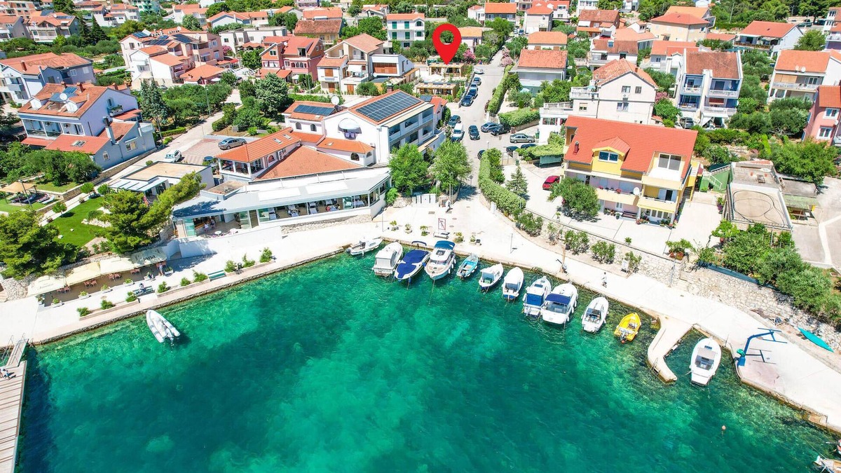 Brodarica House | Gorgeous home in Brodarica