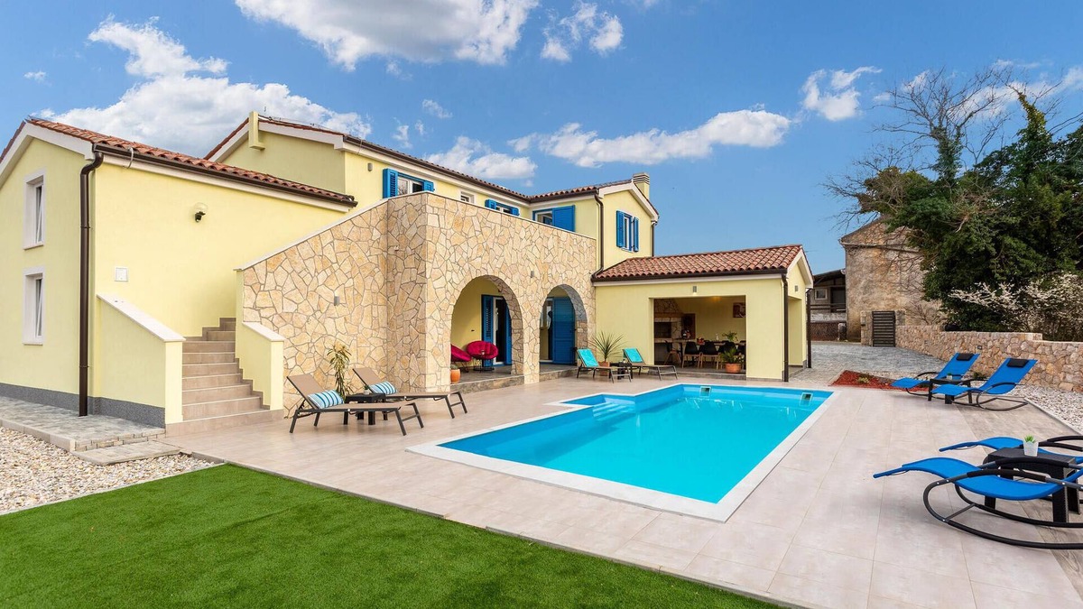 Kras House | Gorgeous home in Dobrinj