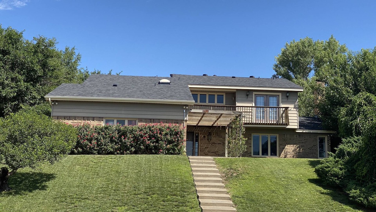 Canyon House | Gorgeous Home in Hunsley Hills by the golf course!