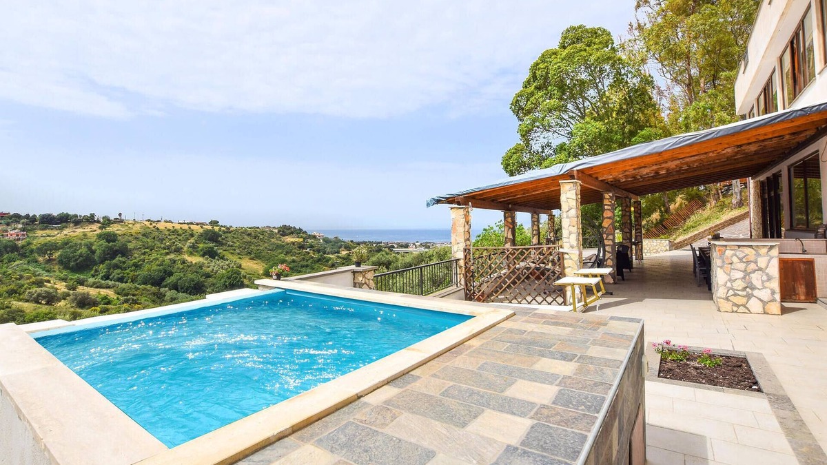 Civitavecchia House | Gorgeous home in Civitavecchia