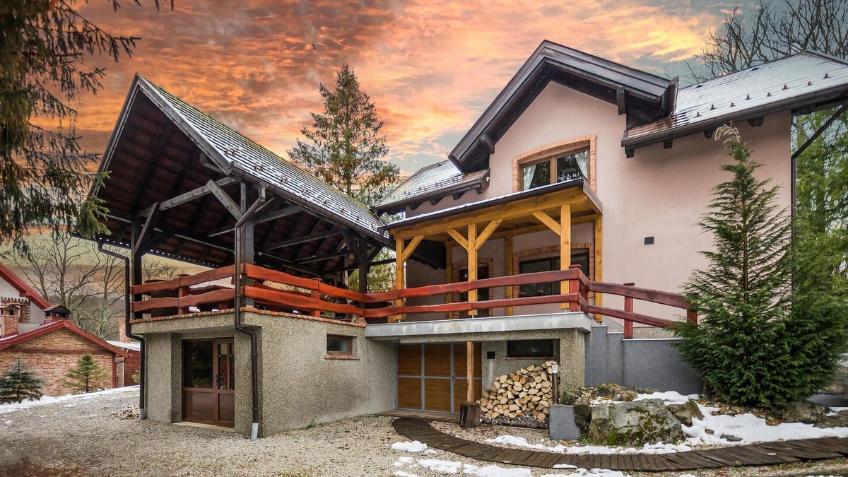 Brestovac House | Gorgeous home in Novo Zvecevo with WiFi