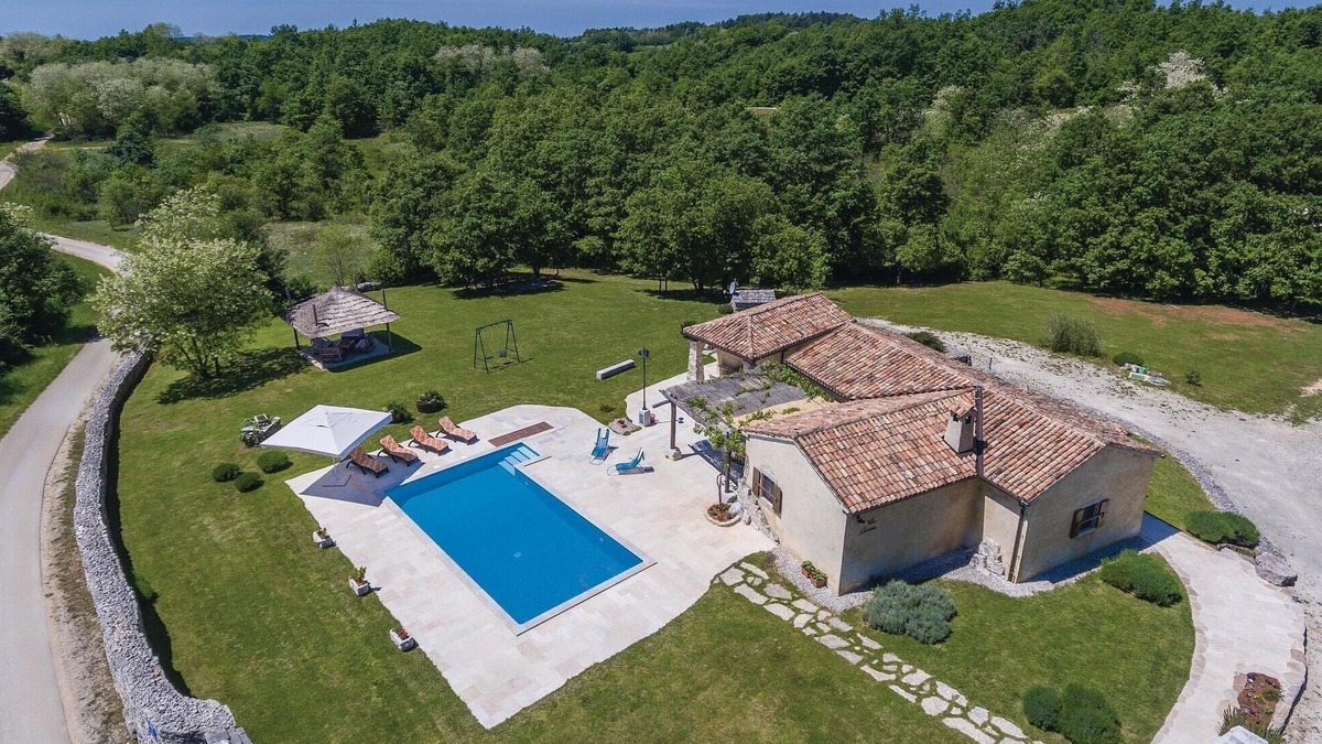 Bazgalji House | Gorgeous home in Pazin