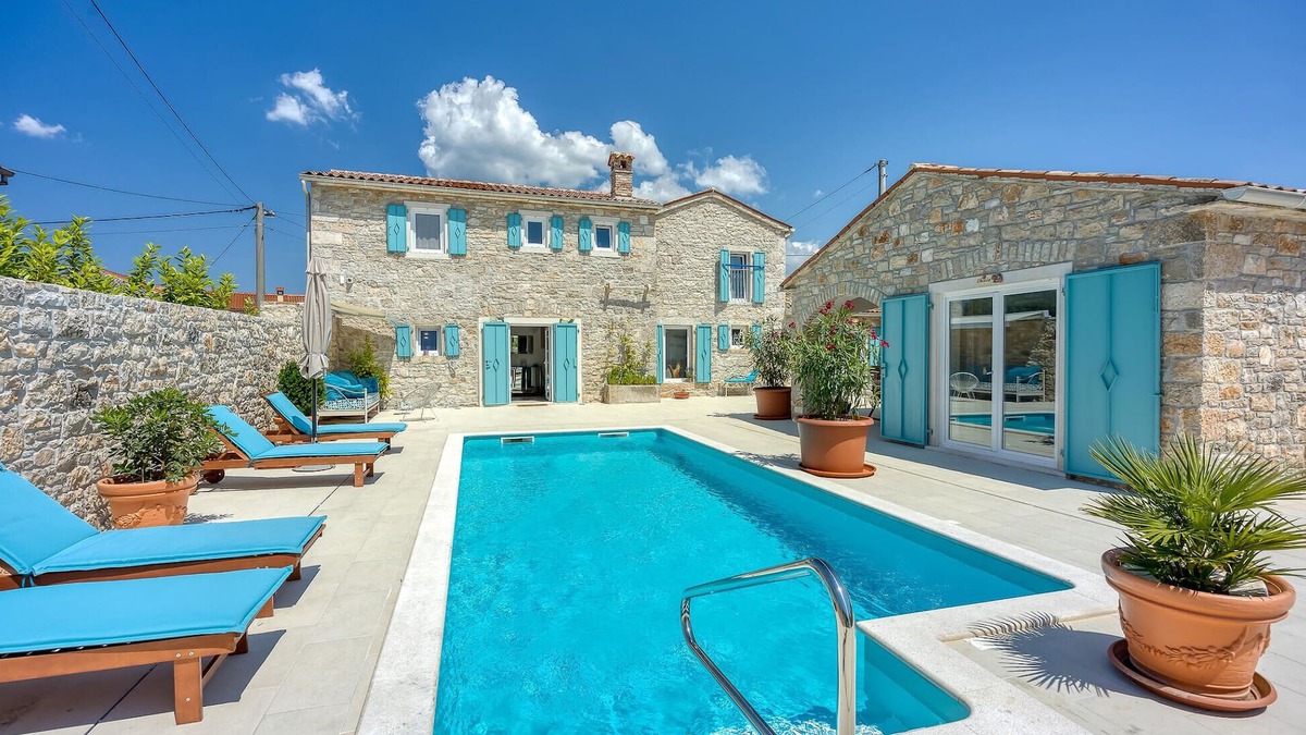 Selina House | Gorgeous home in Selina