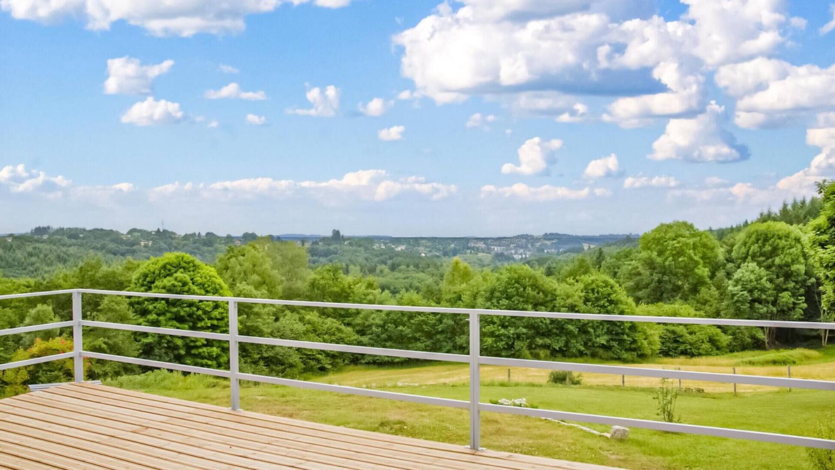 Ussel House | Gorgeous home in Ussel with WiFi