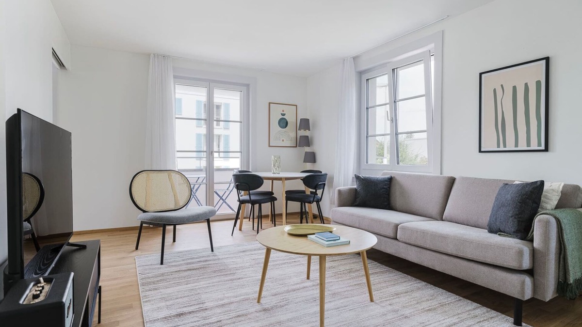 Horgen District Apartment | Gorgeous Horgen 3BR, 2 min to Train Station, by Blueground