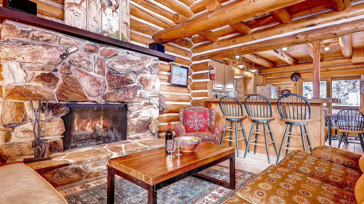 Salt Lake Mountain Resorts House | Gorgeous Log Cabin in Alta with Outdoor Hot Tub and Wood Burning Fireplace