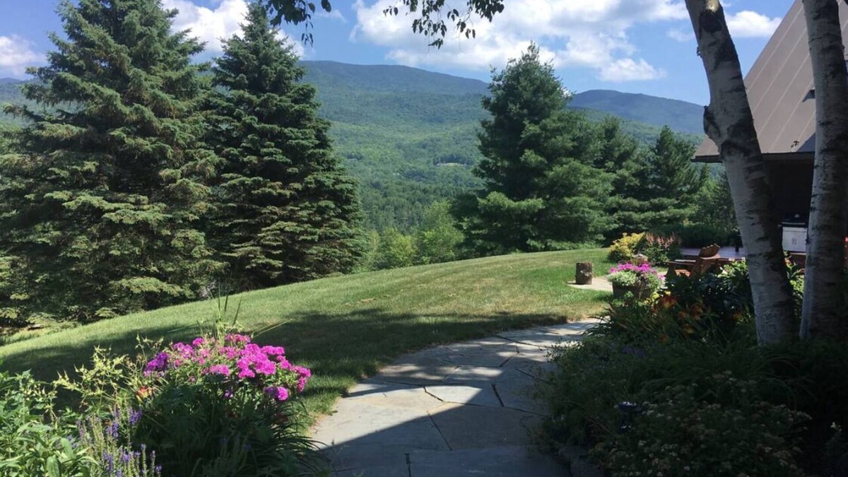 Stowe Hollow House | Gorgeous Mtn Home! views, easy access, hottub, close to all. Pets-hypo only