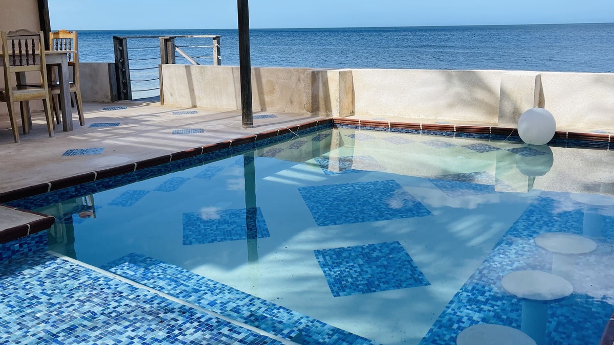 Santa Clara House | Gorgeous Oceanfront Villa La Solana I & II w/Pool