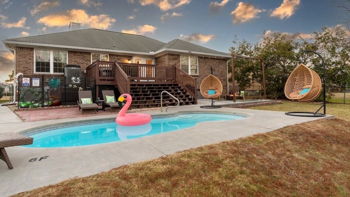 Whitemarsh Island House | Gorgeous! Pool & Lagoon Near Historic Area & Beach