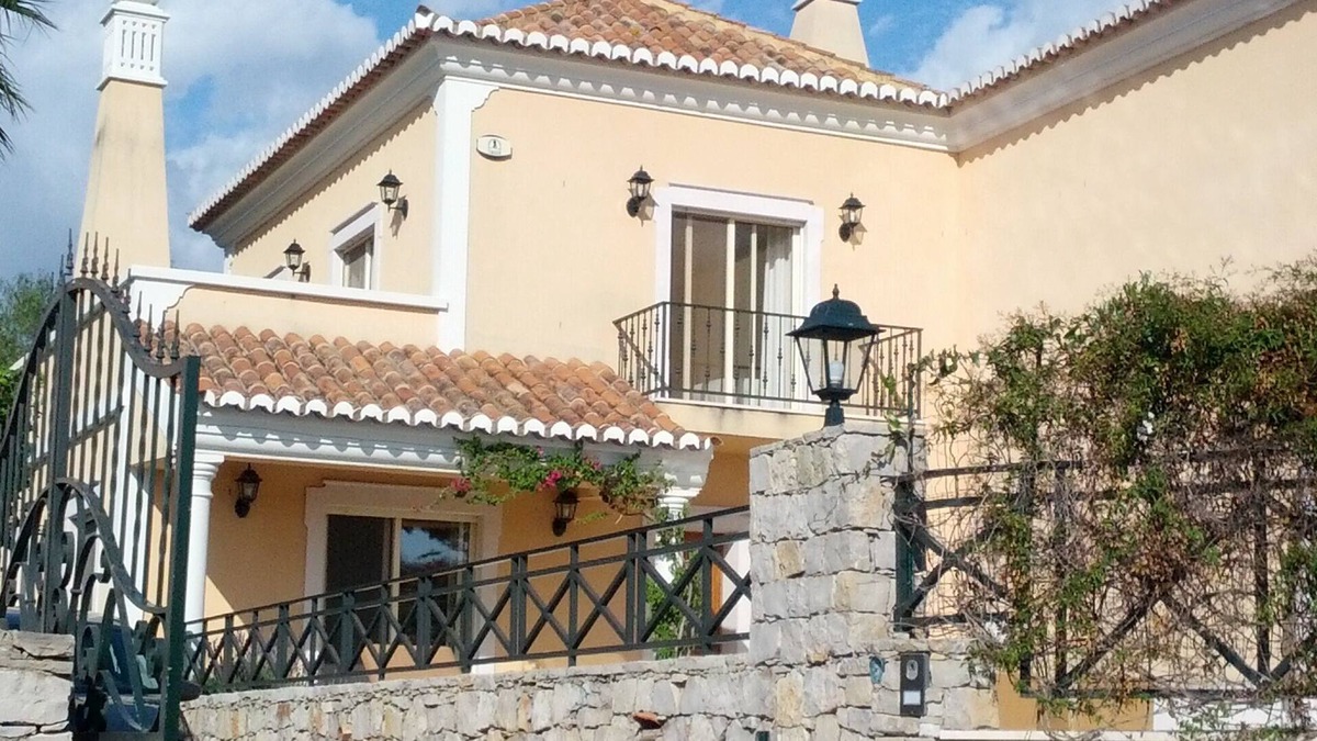 Aldeia Villa | Gorgeous Two Bedroom Villa with Private Pool located In a Peaceful Location