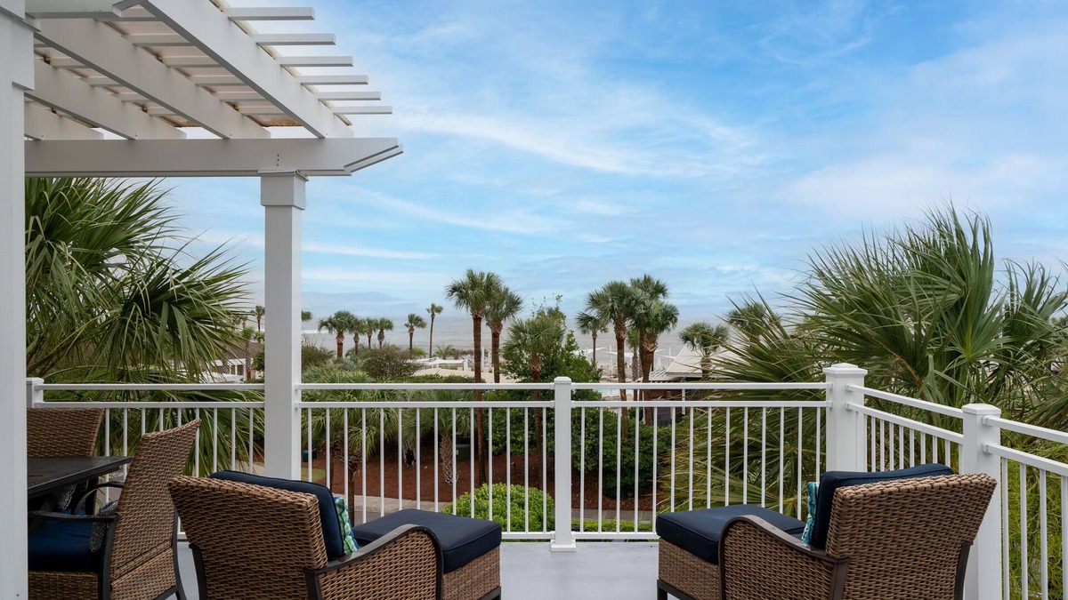 Seabrook Island House | Gorgeous Remodeled Atrium! 2nd Floor Ocean Views! Amenity Cards!