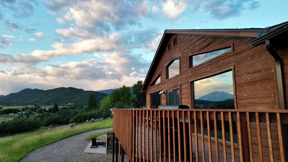 Glenwood Springs House | Gorgeous Retreat with Mountain Views, Open Living, Bunk Room, Game Room, Hot Tub