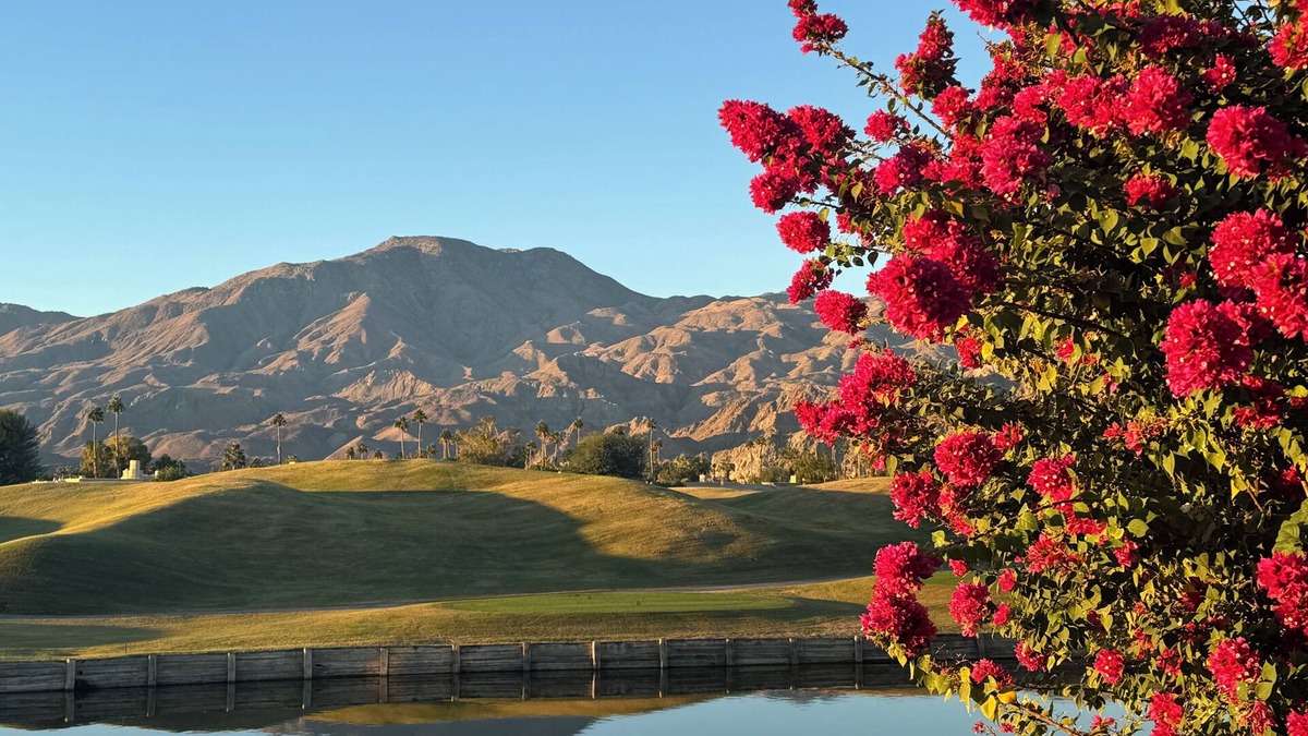 La Quinta Condo | Gorgeously Remodeled 3 Bedroom, 3 Bath Condo With Lake Views