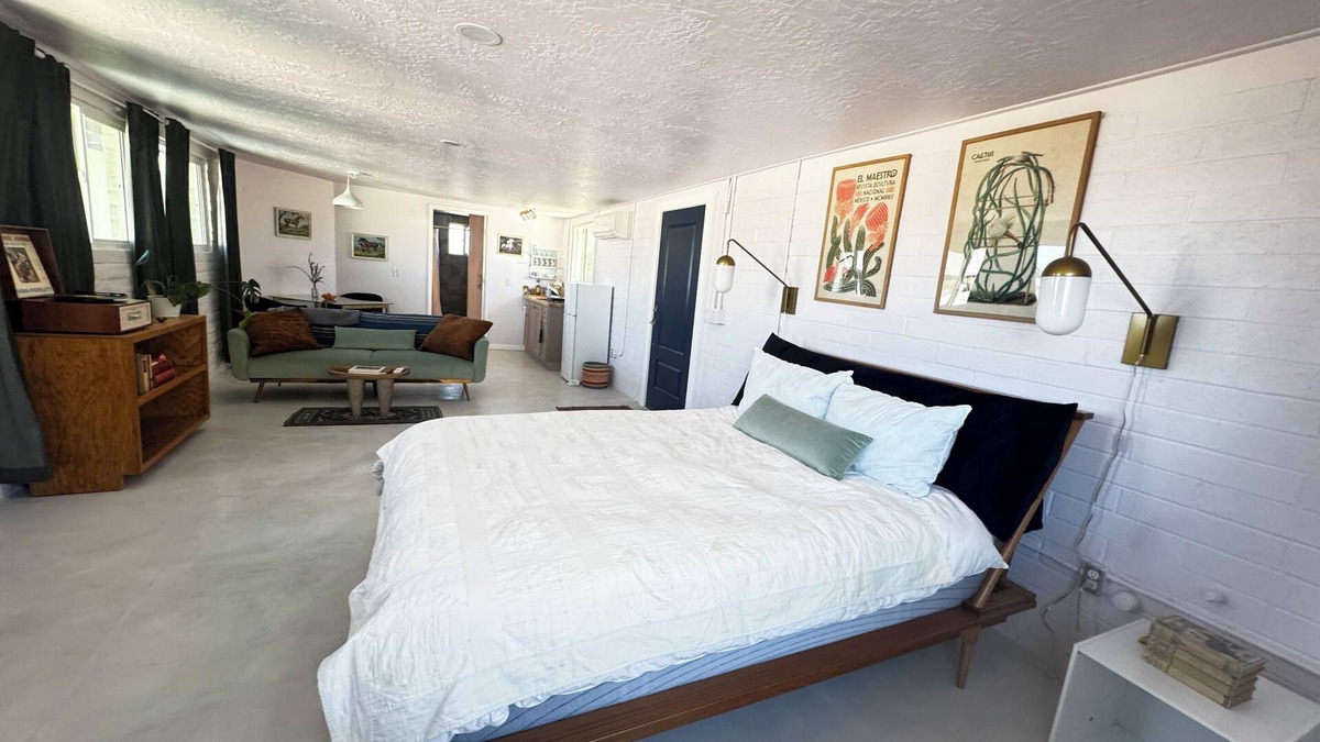 Tucson Estates House | Gorgeously updated casita on beautiful, gated, desert horse property.