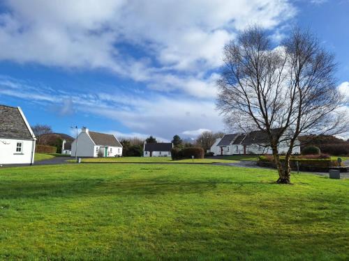 Clooncarrabaun House | Gorse Cottage 3 Bedroom