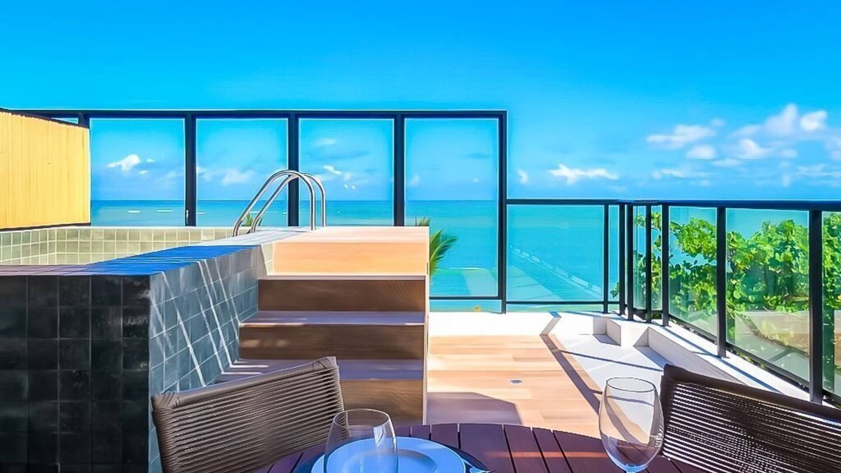 Jardim Oceania Apartment | Gourmet Studio with Sea-Facing Pool