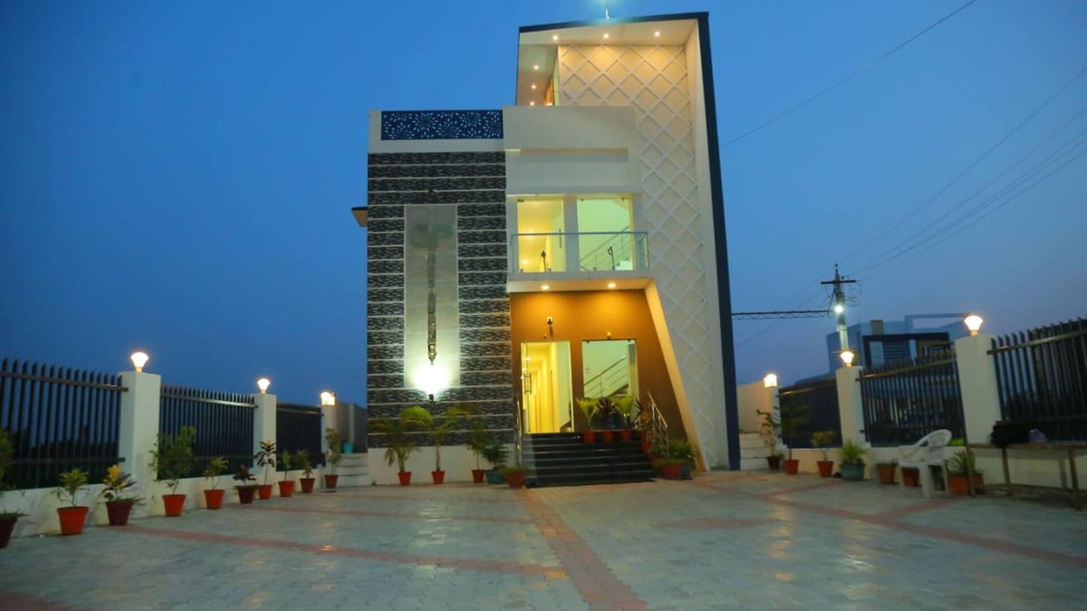 Gingee Hotel | GP Residency