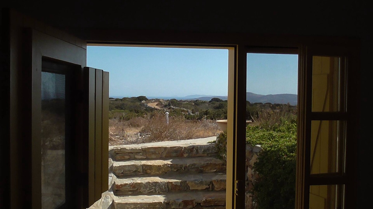 Ag. Georgios House | privacy unique view in the centre of Kyklades