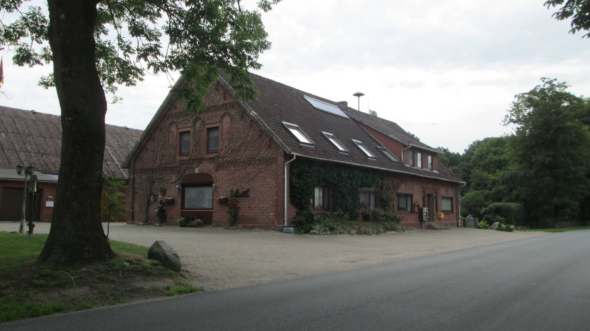 Hainmuhlen Apartment | Gr. Apartment near the North Sea 4-6 people- Elbe-Weser - Geestland -Golf course - fitters