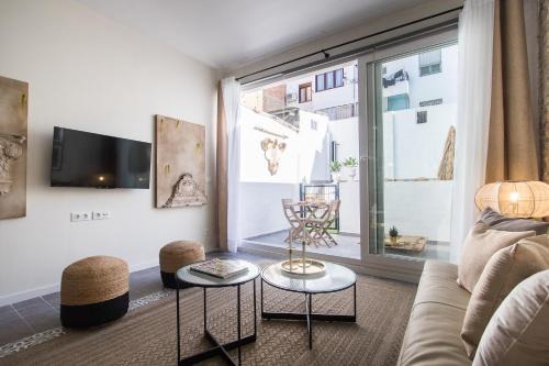 Quatre Carreres Apartment | Grabador Ciudad de las Artes y las Ciencias Mid-term