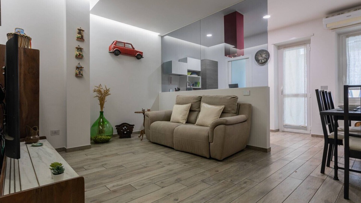 Santa Rita Apartment | Graglia Modern Apartment by Wonderful Italy