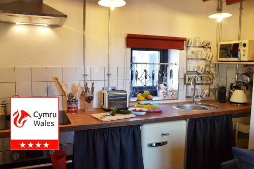 Molleston House | Grain Store Cottage