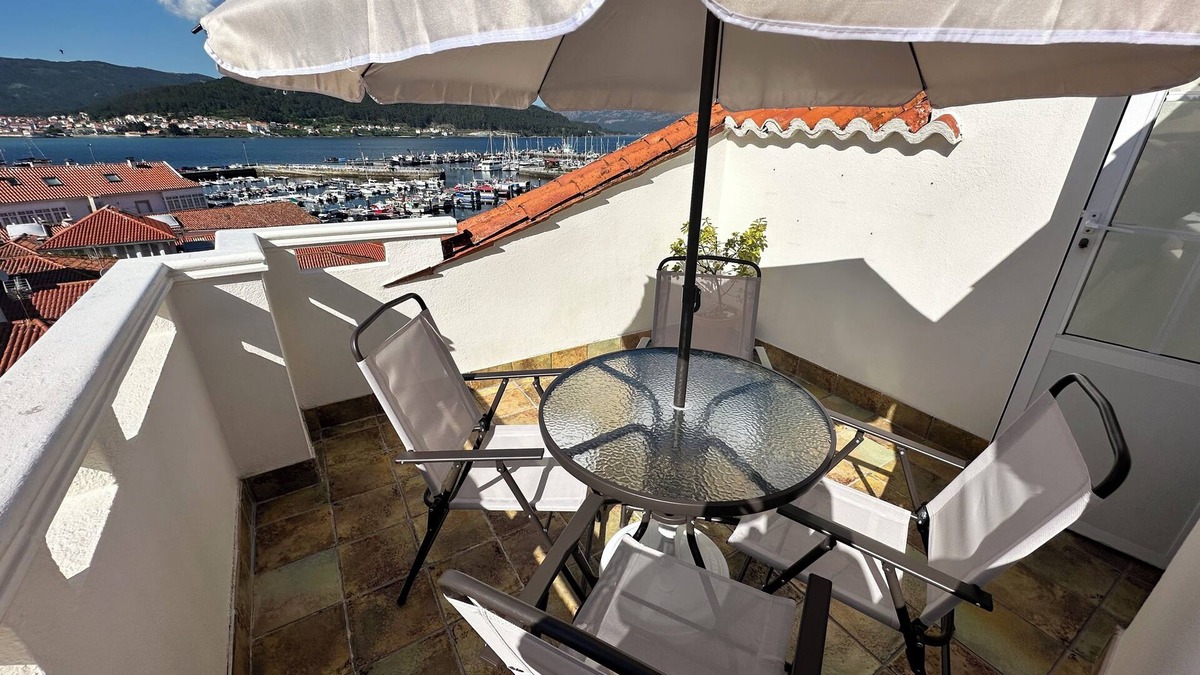 Muros Apartment | Gran Ático Dúplex Centro Muros. Terraza con Vistas