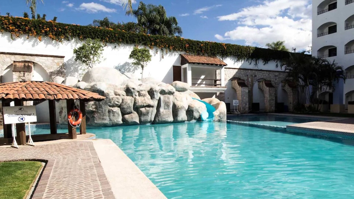 Marfil Hotel | Gran Plaza Hotel & Convention Center