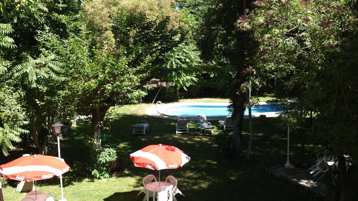 Olmedo House | Gran Posada La Mesnada