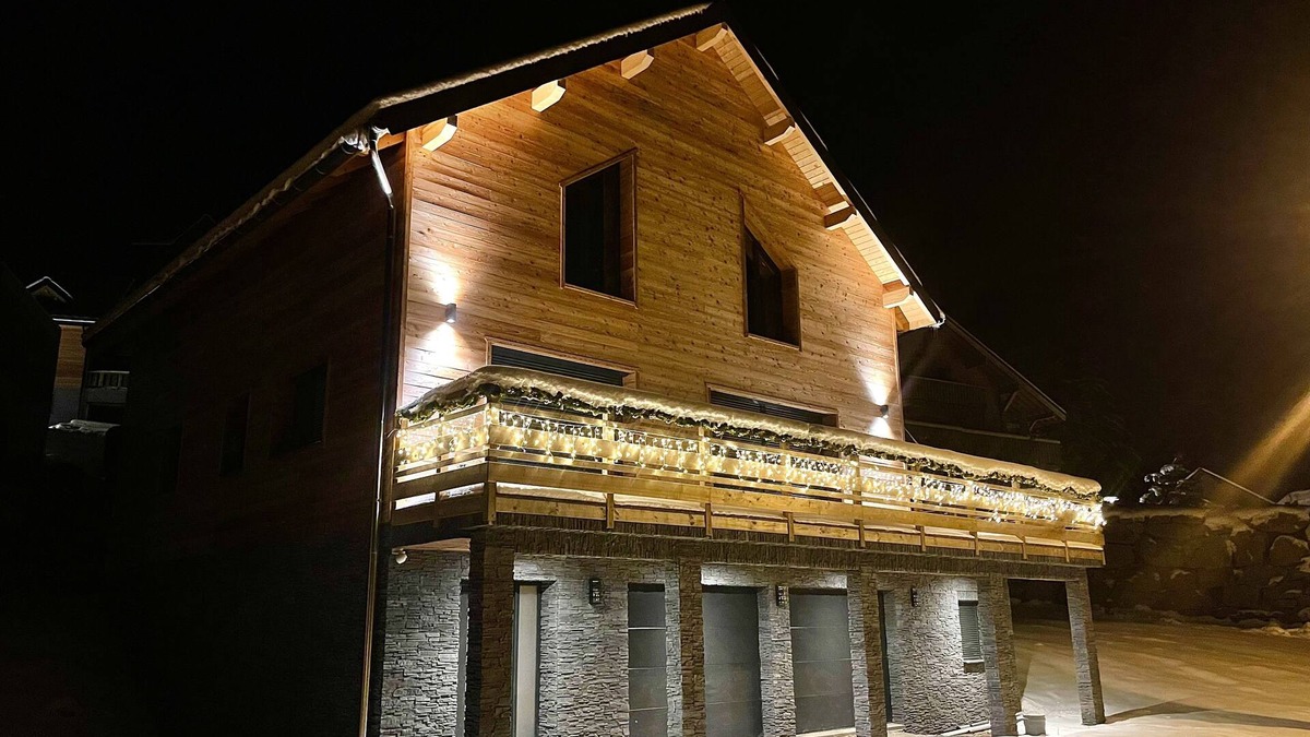 Le Devoluy Ski Chalet | Grand Chalet Avec Piscine et Jacuzzi