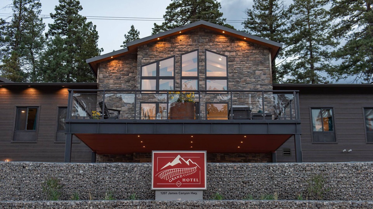 Cloudcroft Hotel | Grand Cloudcroft Hotel