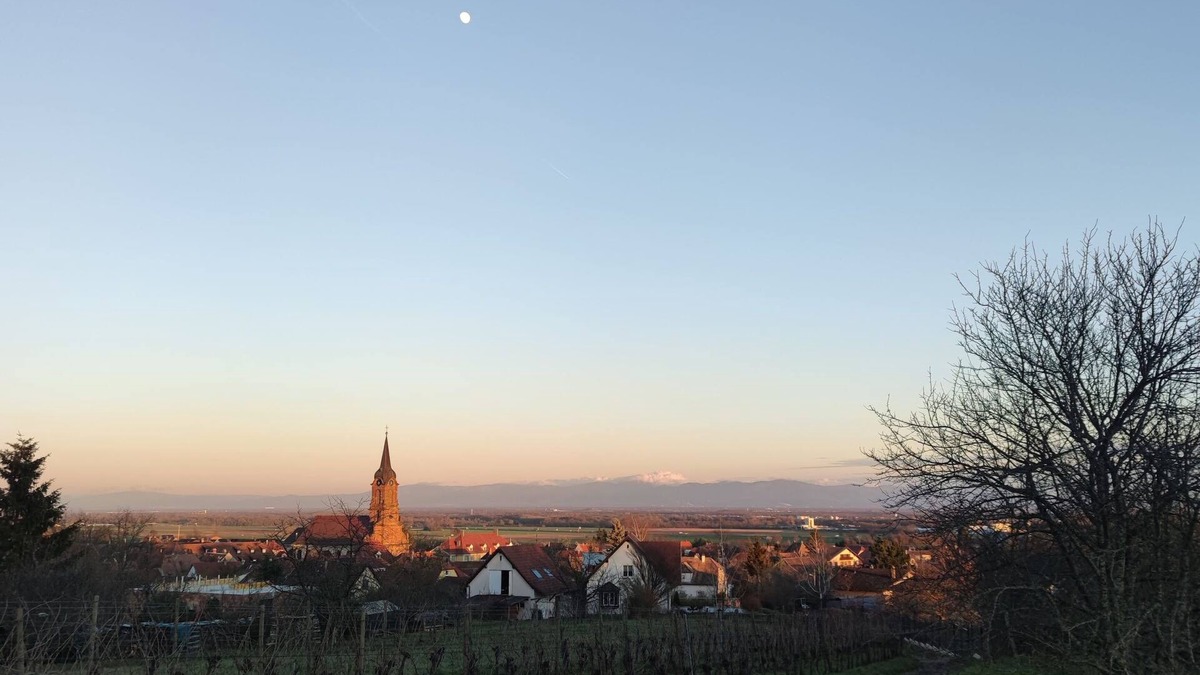 Uffholtz Apartment | Grand Duplex Tout Confort sur la Route des Vins au Pied des Vosges 🍇