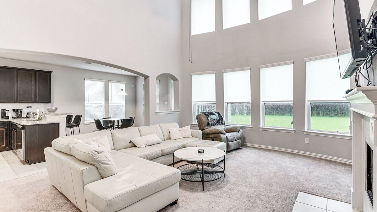 Iowa Colony House | Grand Family Home w/Patio & Fenced Yard in Arcola