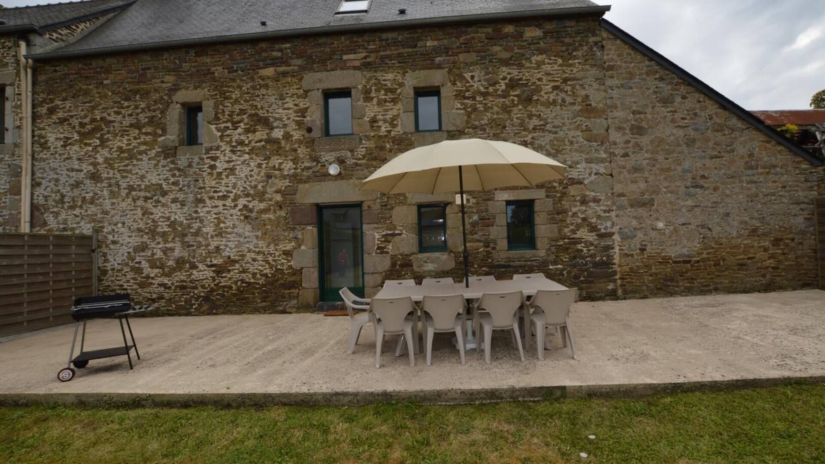 Epiniac House | Grand Gîte en Campagne à 13.5 km de la Baie du Mont Saint-michel