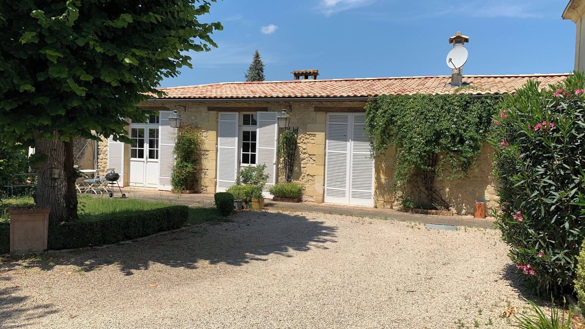 Portets House | Grand Gîte sur les Terres de Graves au Bord de la Garonne