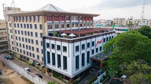 Kakinada Hotel | Grand Kakinada by GRT Hotels