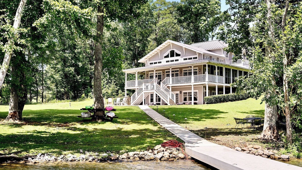 Spring City House | Grand Lake Home, Private Boat Dock | Sleeps 16!