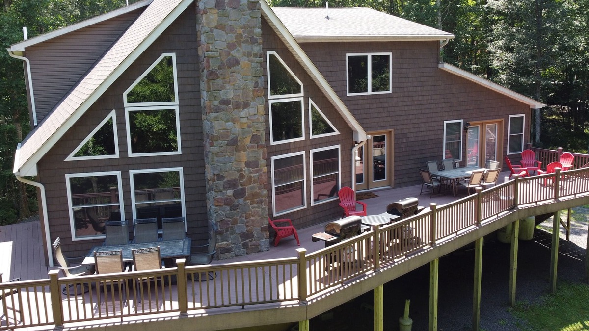 Albrightsville House | Grand Mountain Chalet-Nature at your doorstep- 6 bedrooms 4,200 sf - Game Room