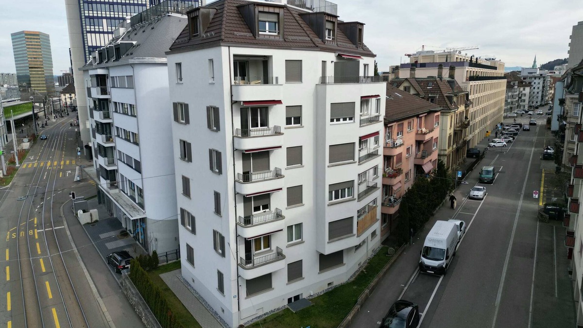 Oerlikon Apartment | Grand Terrace Suite: Elite 4.5BR (BA-52)