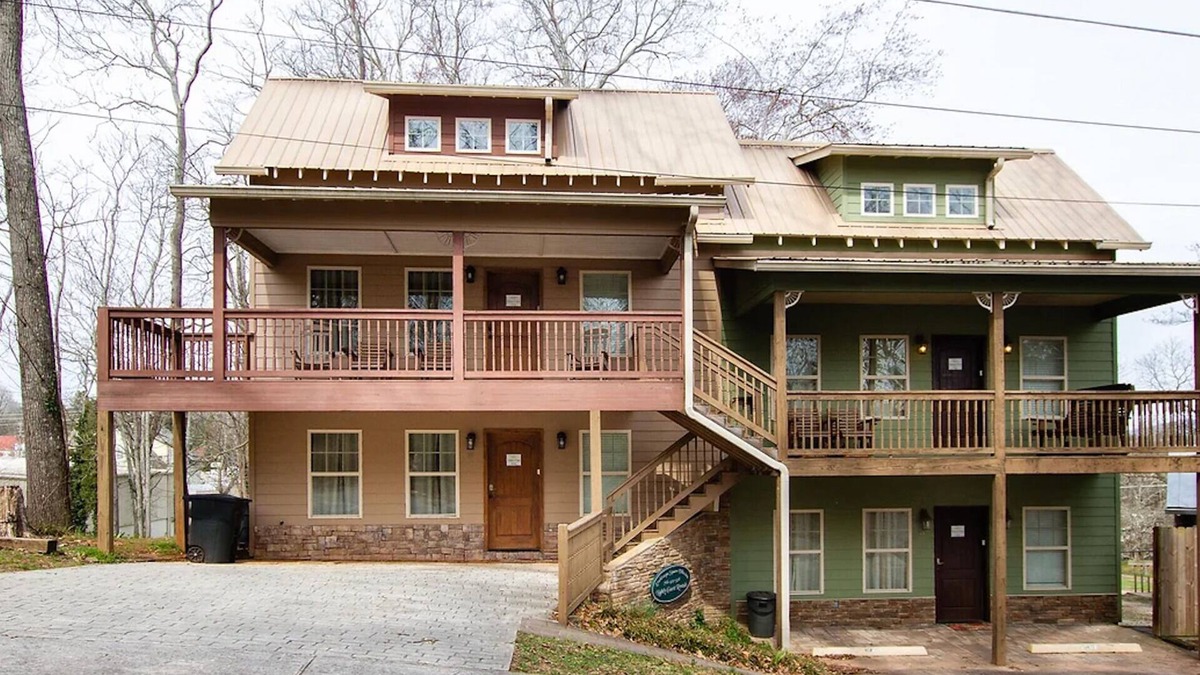Dahlonega Villa | Grand View Villa on Choice Ave - Steps to Downtown