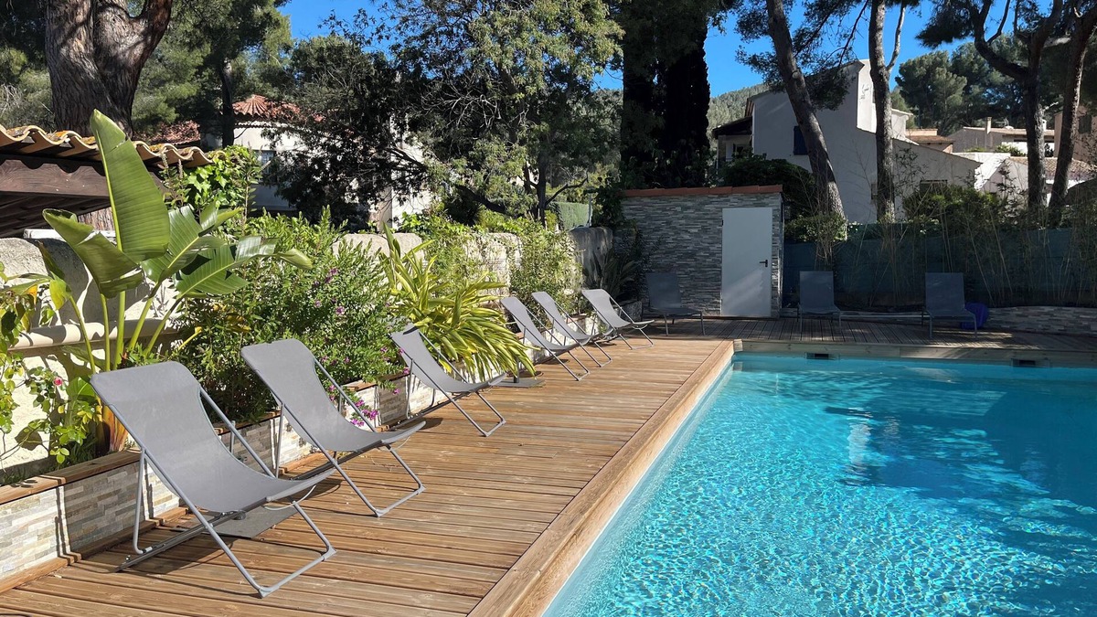 La Madrague Villa | Grande Maison Avec Clim & Piscine à 350m de la Plage