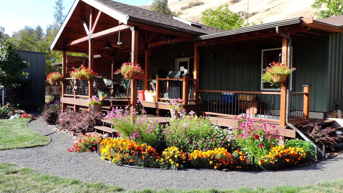 Troy House | Grande Ronde vacation rentals
